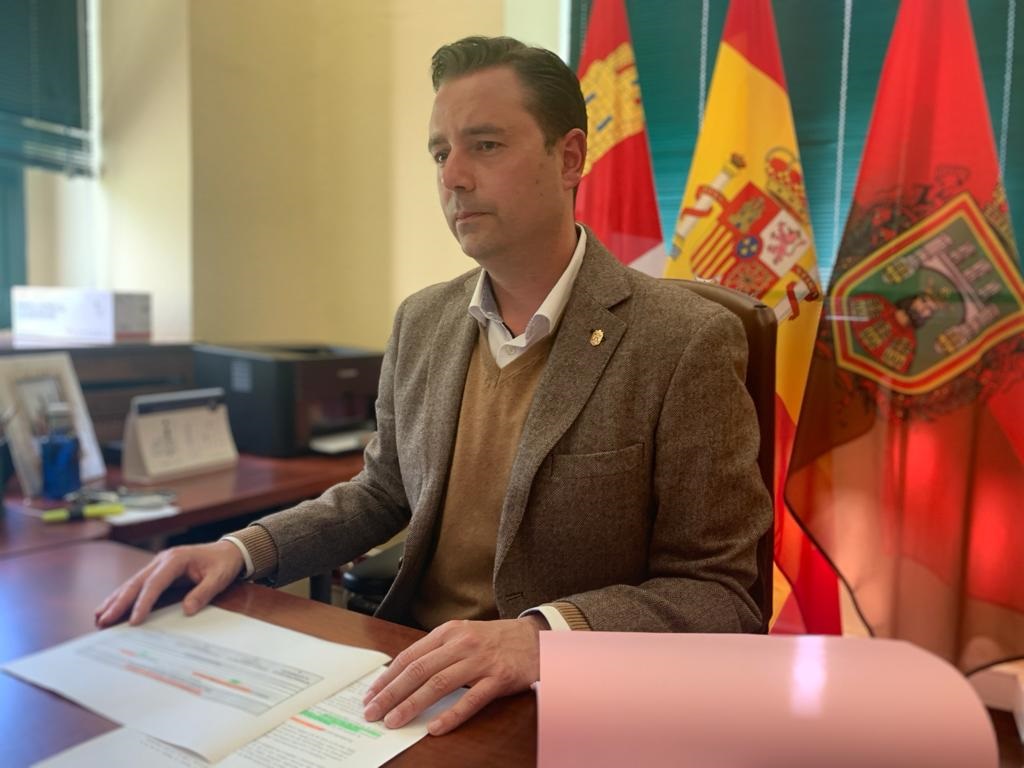 El alcalde de Burgos pide a los burgaleses que no pierdan el respeto al virus